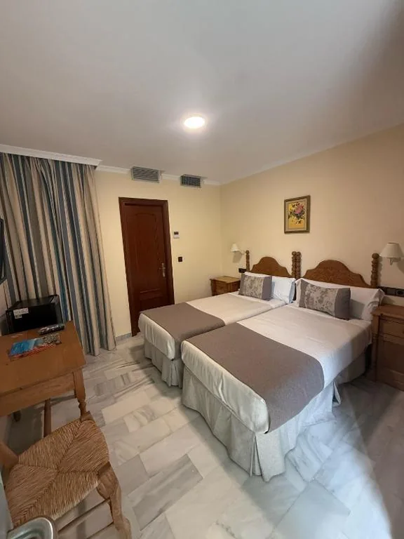 Doppelzimmer Budget mit 2 Betten — Hotel La Española