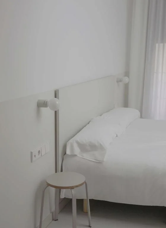 Habitación Doble Estándar - 1 o 2 camas — HOTEL LA FONDA B&B