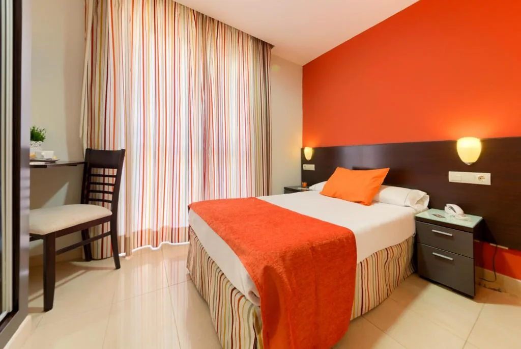 シングルルーム — Hotel La Mirada