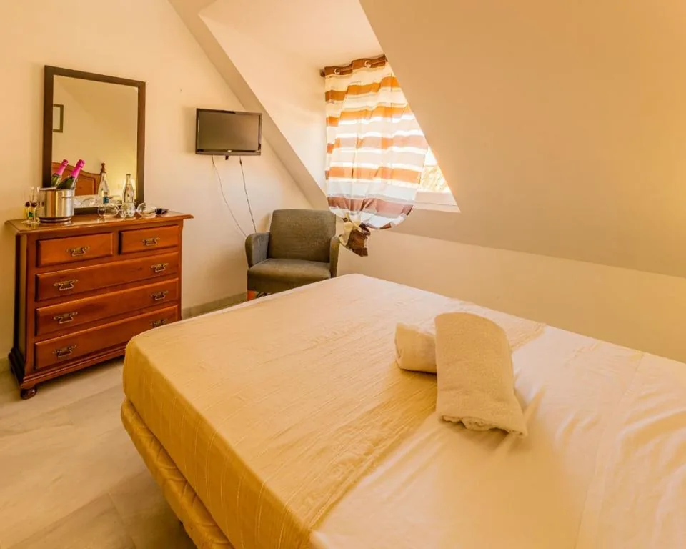 Quarto Deluxe — Hotel La Morena