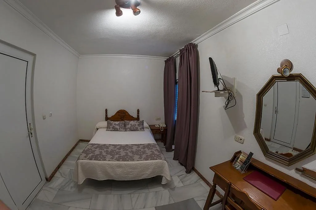 Habitación Individual — Hotel La Pinta