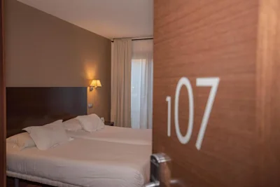 Hotel La Portilla — Foto 12