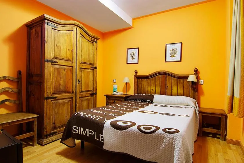 Economy-Doppelzimmer – 1 oder 2 Betten — Hotel La Posada