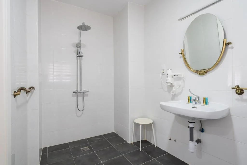 Standard-Doppelzimmer — Hotel La Quinta de Santillán