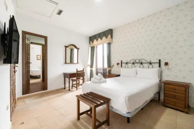 Hotel La Quinta de Santillán — Foto 12