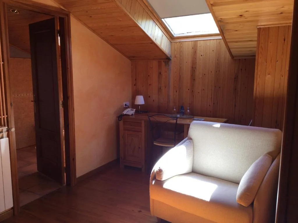 Tweepersoonskamer - 1 of 2 Bedden — Hotel La Ribera