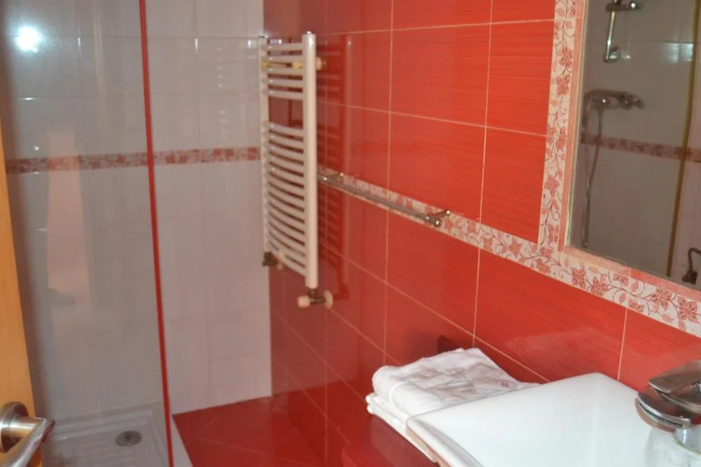 Habitación Triple — hotel la Ribera