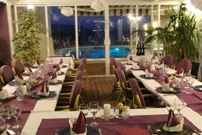Hotel La Riviera — Foto 7