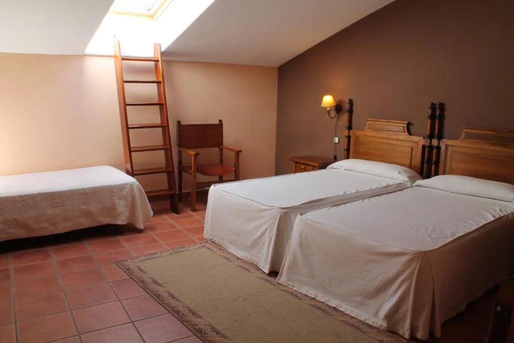 Quarto Triplo — Hotel Las Cancelas