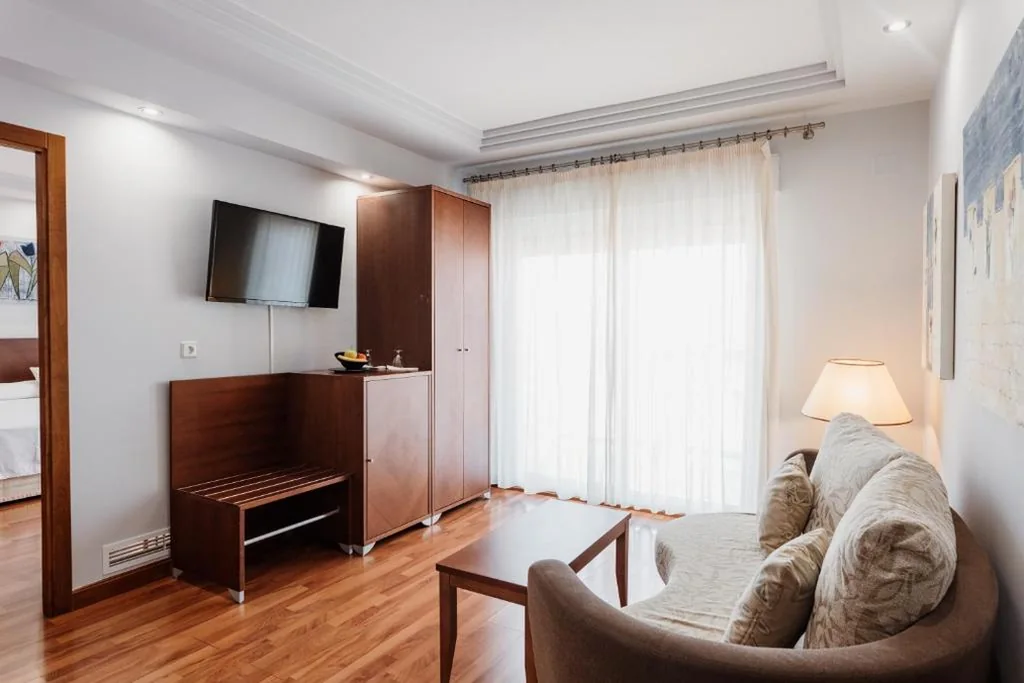 Deluxe Suite mit Meerblick — Hotel Las Gaviotas
