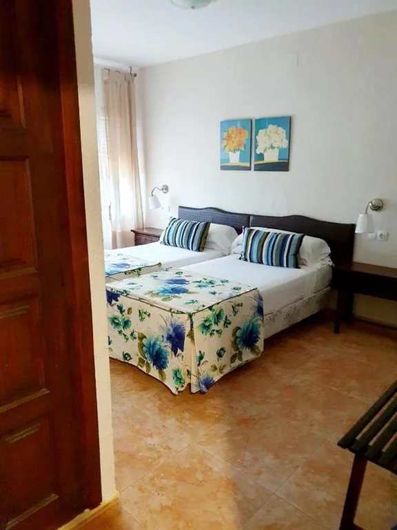 Habitación Doble - 2 camas — Hotel Las Truchas