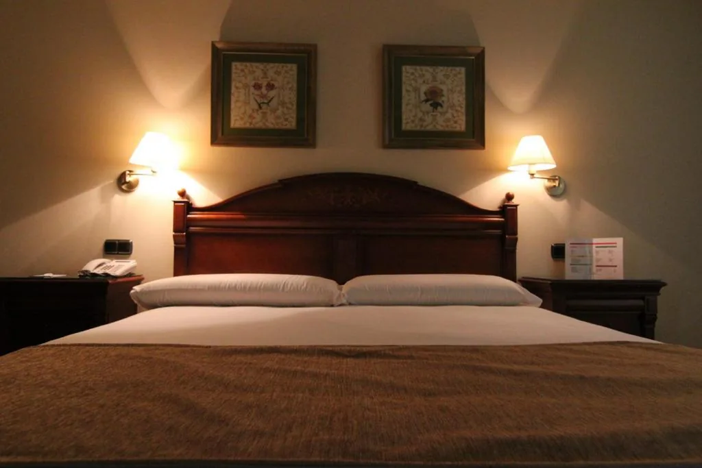 Suite — Hotel Lasa Sport