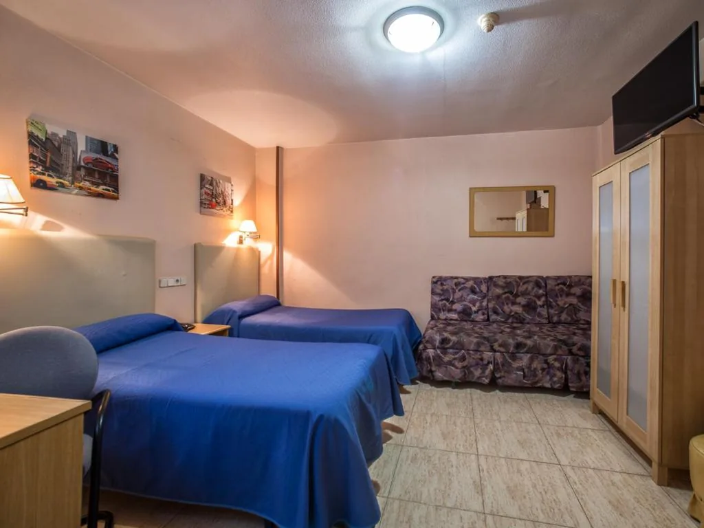 Hotel Legazpi