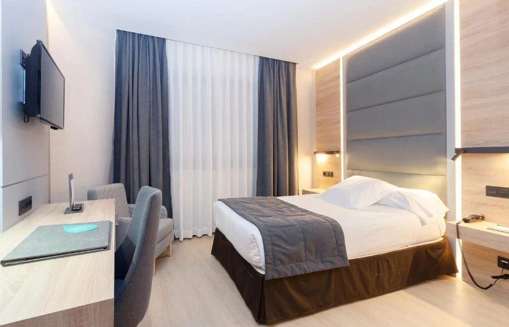 Habitación Individual — Hotel Liabeny
