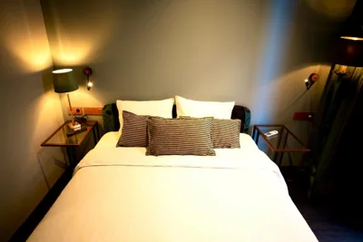 Hotel Lincoln Lounge — Foto 8