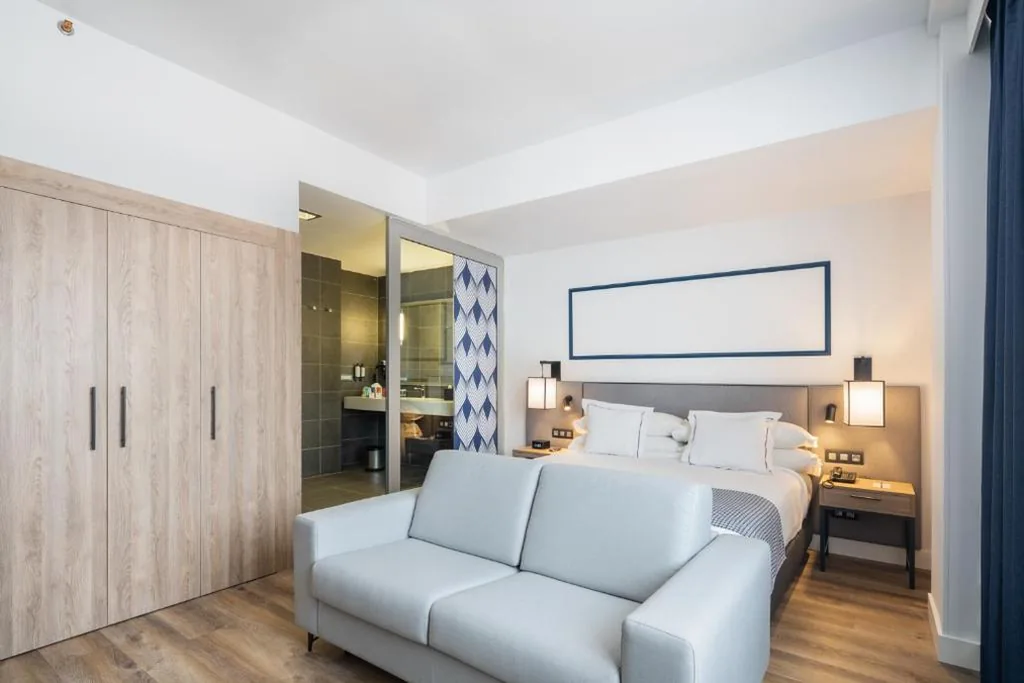 Quarto Duplo Deluxe — Hotel LIVVO Fataga