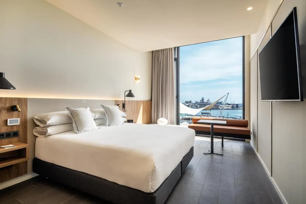 Camera Doppia Deluxe Superior con vista mare — Hotel LIVVO Lumm