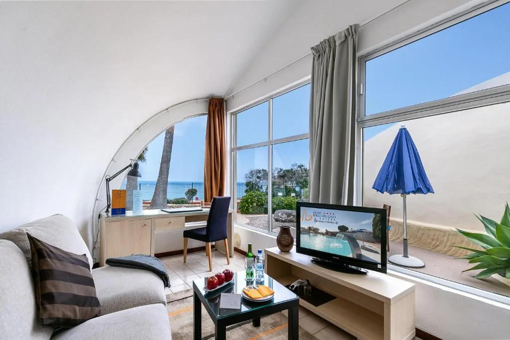 海の景色を望むスイート — Hotel LIVVO Risco del Gato Suites