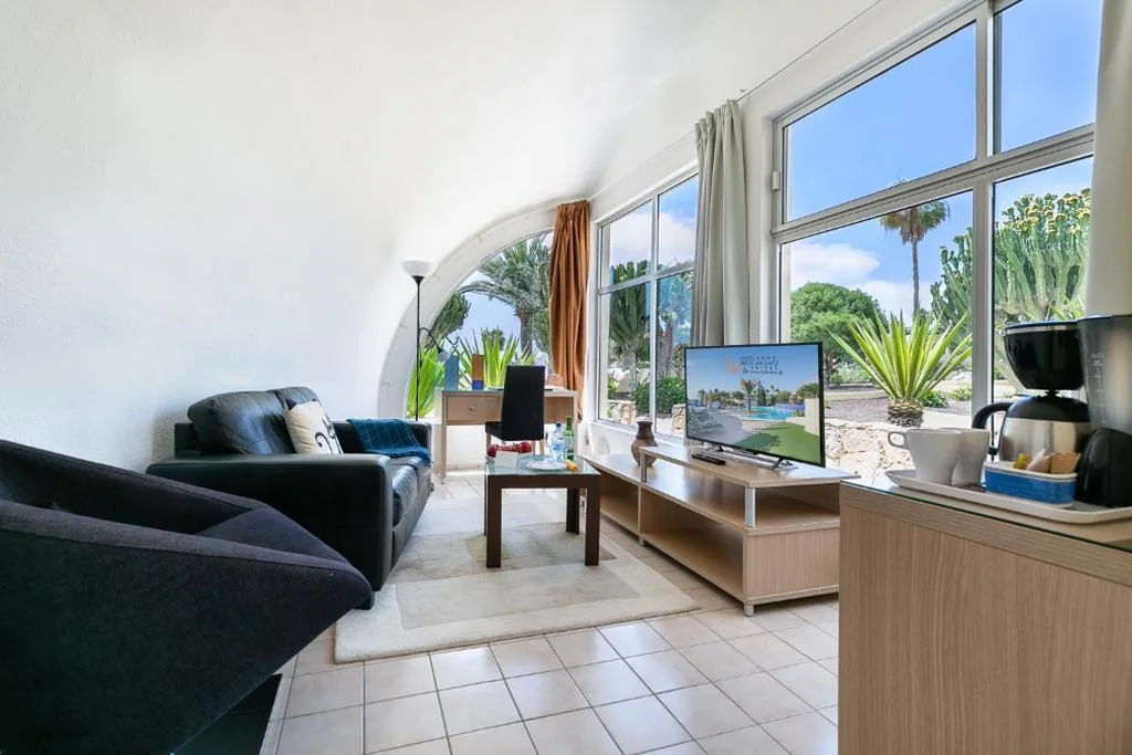 海の景色を望むシニアスイート — Hotel LIVVO Risco del Gato Suites