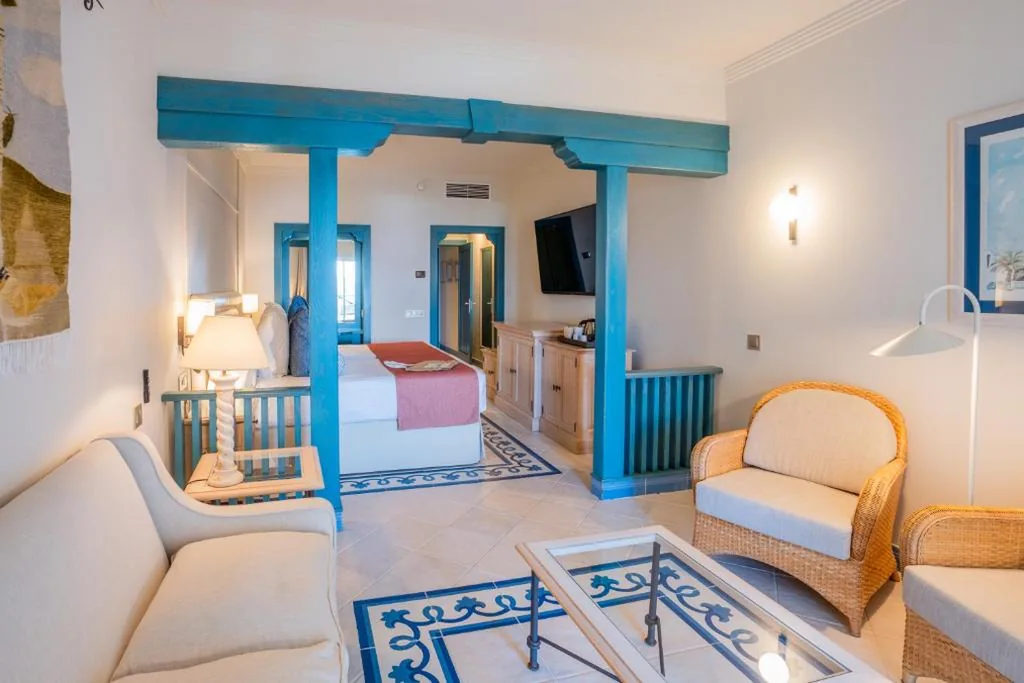 Camera doppia Deluxe con vista mare (solo adulti) — Hotel LIVVO Volcán Lanzarote