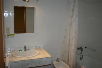 Hotel Llacs De Cardos — Foto 3