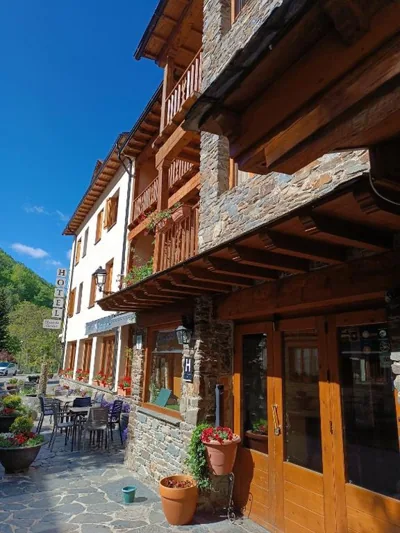 Hotel Llacs De Cardos — Foto 10