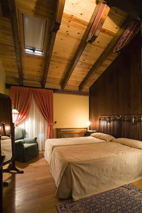 Habitación Triple Superior — Hotel LLanos del Hospital
