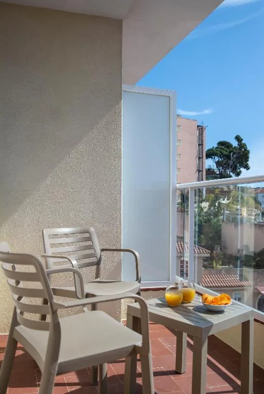 Camera doppia con balcone — Hotel Lloret Santa Rosa by Pierre & Vacances