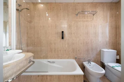 Hotel Longoria Plaza by Pandora Hoteles — foto 11