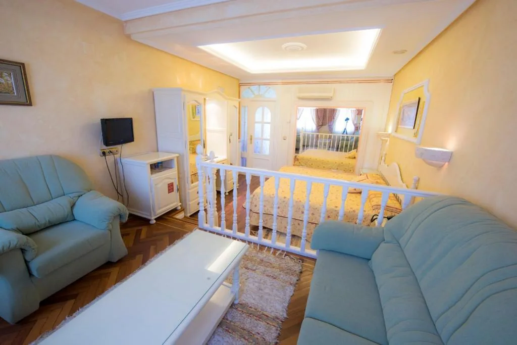 Vierbettzimmer — Hotel Los Arcos