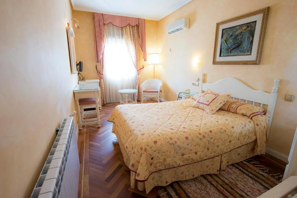 Doppelzimmer — Hotel Los Arcos