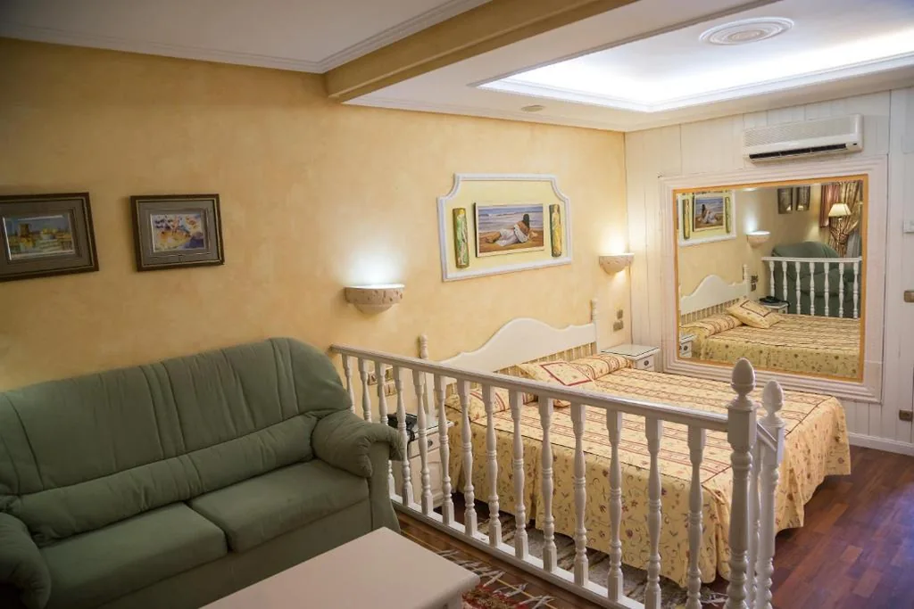 Superior-Doppelzimmer – 1 oder 2 Betten — Hotel Los Arcos