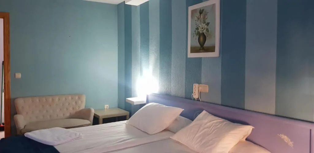 Quarto Duplo - 2 camas — HOTEL LOS ARENALES DE JERTE