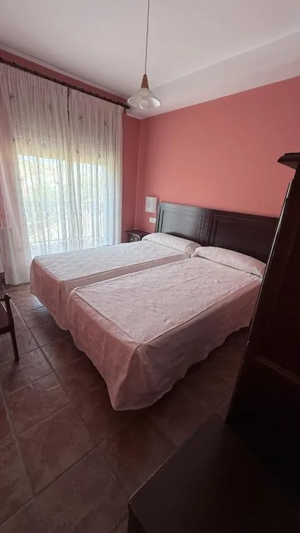 Camera doppia Deluxe — HOTEL LOS GUILOS