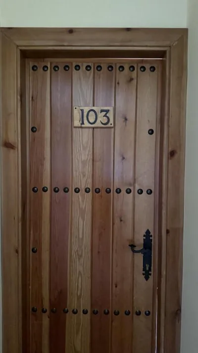HOTEL LOS GUILOS — foto 2