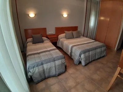 Hotel Los Leones, el más cercano a Warner — photo 11