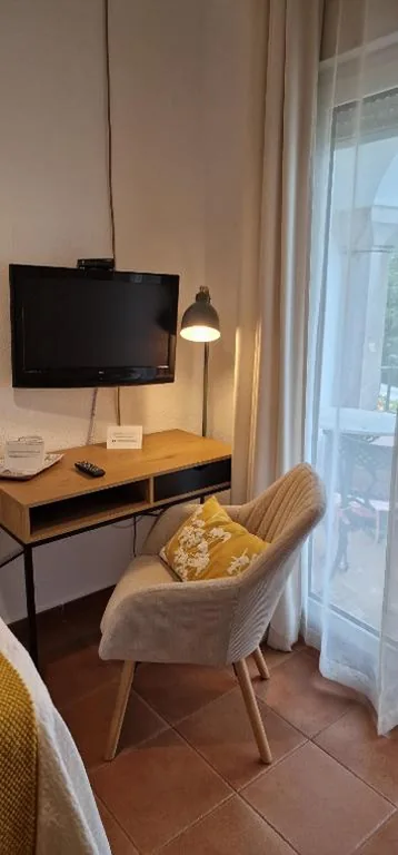Single Room — Hotel Los Olivos