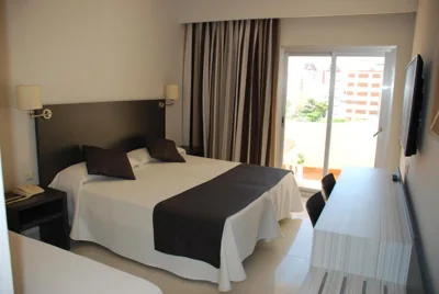 Hotel Los Robles — foto 2