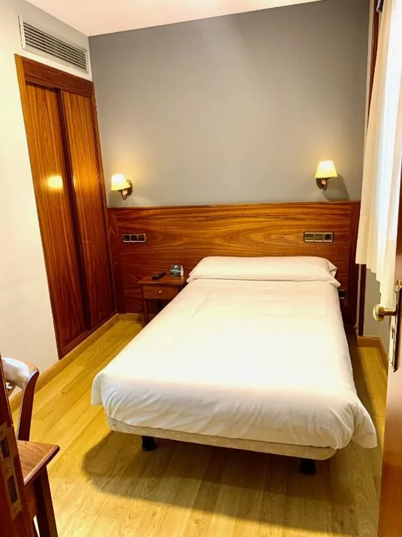 シングルルーム — Hotel Los Templarios