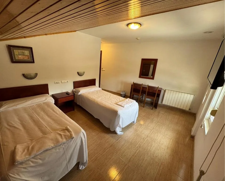 Quarto Duplo Deluxe - 1 ou 2 camas — Hotel Luso-Porto de Leixoes-Llámanos antes de RSV