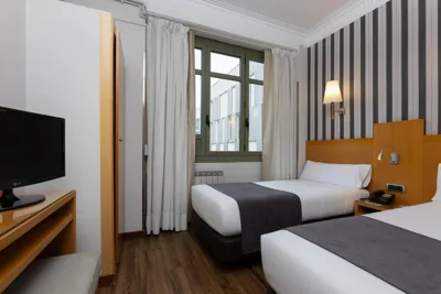 Hotel Lyon — Foto 2
