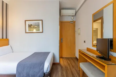 Hotel Lyon — Foto 5