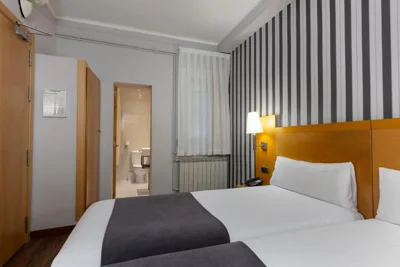 Hotel Lyon — Foto 10