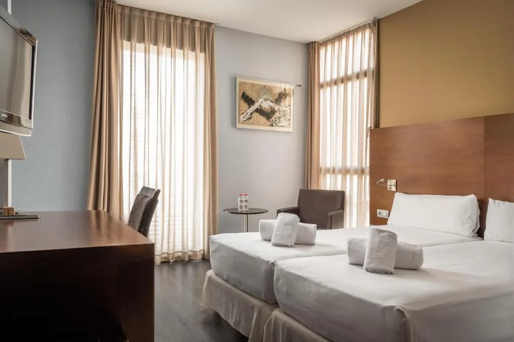 Camera doppia - 1 o 2 letti — Hotel Madanis