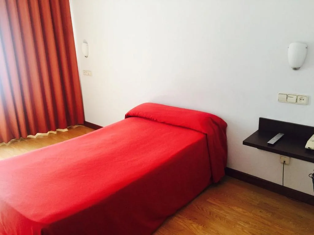 单人间 — Hotel Madrid Río