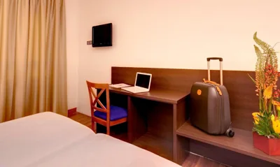 Hotel Madrid Torrejon Plaza — 写真 5