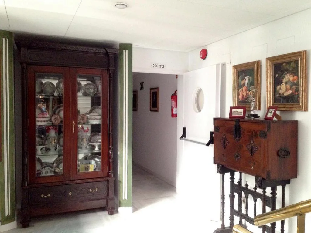 Tweepersoonskamer met parkeren - 2 bedden — Hotel Maestre