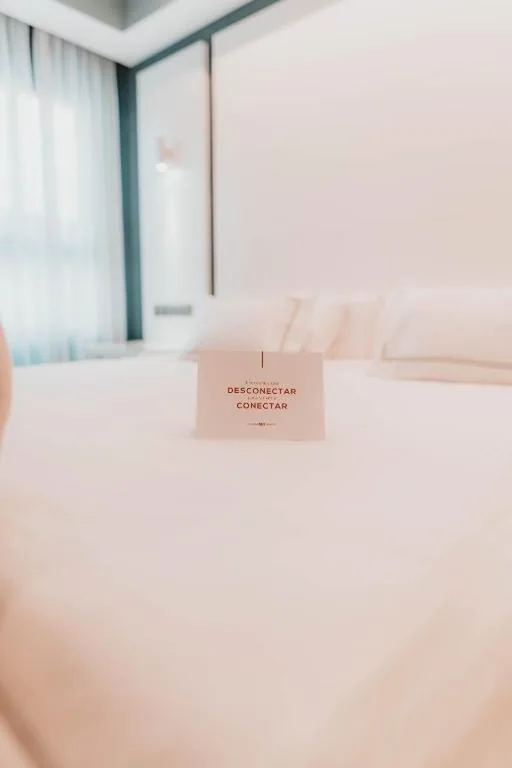 Kamer met extra groot bed — Hotel Málaga Nostrum Airport