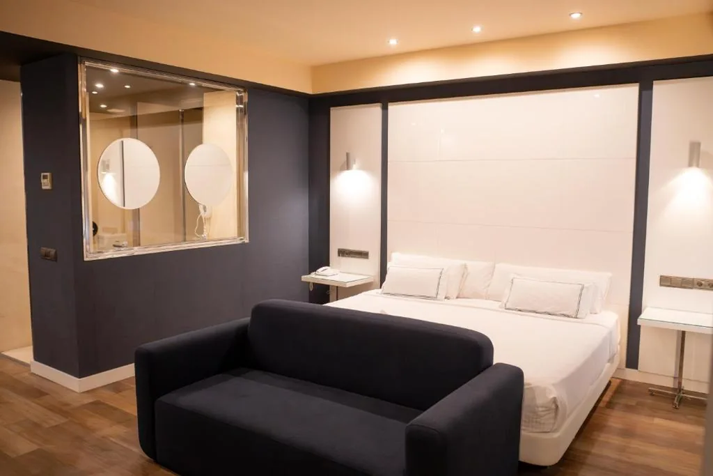 Suite — Hotel Málaga Nostrum Airport