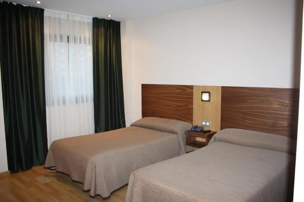 Habitación Doble - 1 o 2 camas — Hotel Mar de Plata